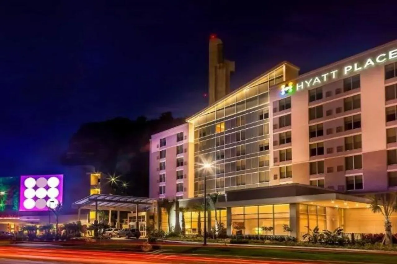 Hyatt Place Bayamon