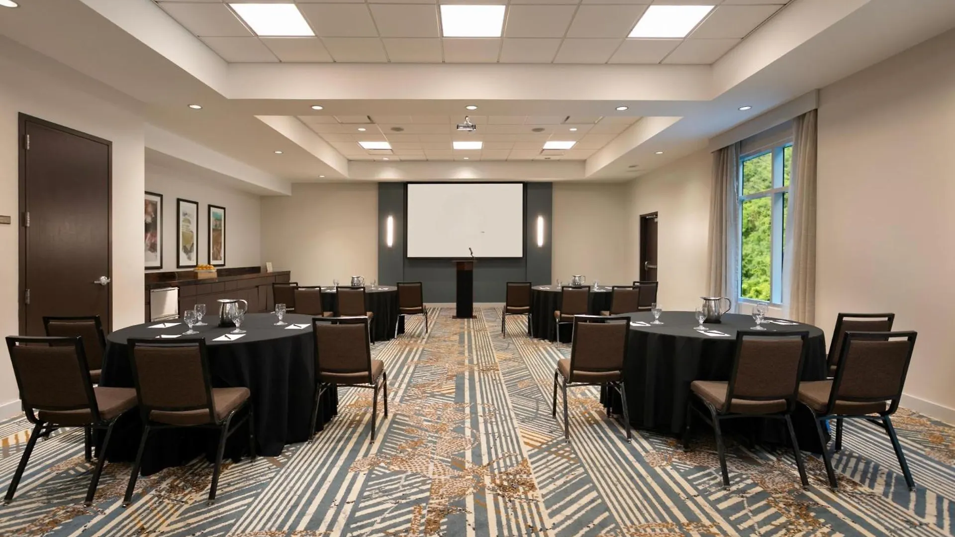 Hyatt Place Bayamon Hotel